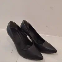 دو جفت کفش سایز ۳۹ و ۴۰