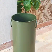 گلدان فلزی چرخ دار نو