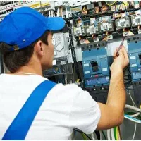 تعمیرات وانجام برق صنعتی وساختمان(سرویس کولر و..)