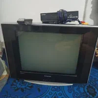 تلویزیون وساعت