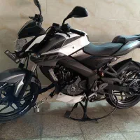 موتور NS200 مشابه صفر5000کیلومتر
