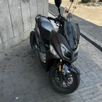 Sym j200