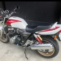 Cb1300