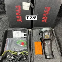 چراغ قوه پلیسی شرکت اسمال سان T228