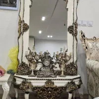 آینه کنسول و تابلو فرش وان یکاد