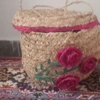 سبد حصیری دست بافت