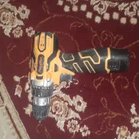 دریل شارژی و میخکوب