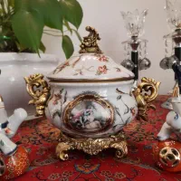 ۱ عدد شکلات خوری چینی