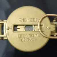 قطب نما برند اینجینییر