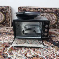 توستر و 6 عدد قندان شیشه ای سالم