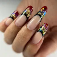 خدمات تخصصی ناخن پودر و ژل