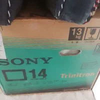 یک تلویزیون 14اینچ سونی و 4تا پشتی سالم و تمیز