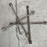 آچار چهار پر