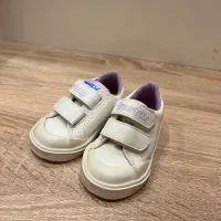 کفش خارجی بچه گانه مناسب یک سال و نو پا کاملا نو