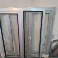 دوعدد پنجره آلومینیومی اراک در حد نو