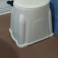 توالت فرنگی در حد نو لطفا ورق بزنید