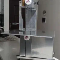 اره استخوان بر گوشت بر استخوانبر