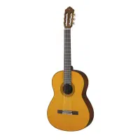 گیتار یاماها C40