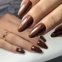 کاشت ناخن تخصصی380 و آموزش صفرتاصد ناخن