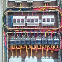 برقکار صنعتی و ساختمان