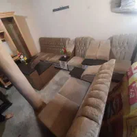 مبل ۷نفره همراه با میز پذیرایی