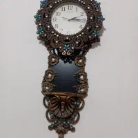 ساعت دیواری کاملا سالم