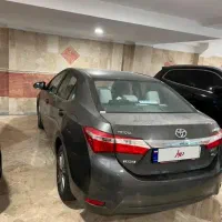 تویوتا کرولا ۲۰۱۵