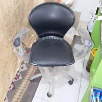 صندلی در حد نو