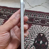 آیفون۱۶ نرمال