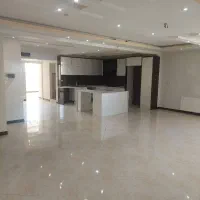 آپارتمان۱۳۰متری۲خوابه طبقه۲ فول بین فلکه ۴ و ۵
