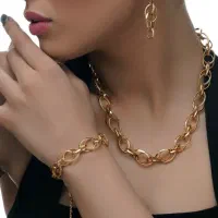 اکسسوری و ساعت،به مناسبت افتتاحیه تخیف ویژه داریم.
