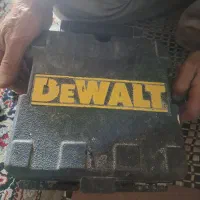 ترازDEWALT
