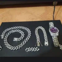 گردنبند .ساعت . دستبند .عینک۲۵۰۰ تومن