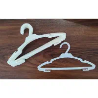 چوب لباسی متوسط