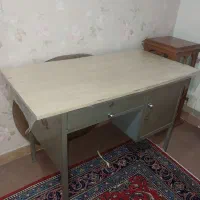 میز آهنی