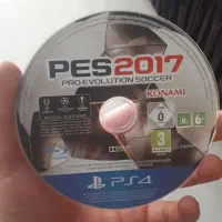 دیسک pes17 برای ps4 و ps5