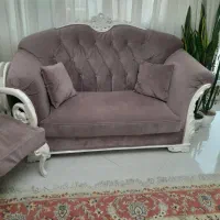 مبلمان کلاسیک و نیم ست و بوفه با آینه و پرده