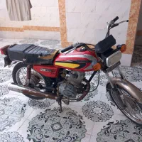 موتور سیکلت مدل ۸۱ تیزتک مدارک‌ کامل