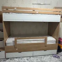 تخت دوطبقه درحد نو کاملا سالم