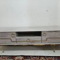 میز‌تلویزیون ‌درحد‌نو‌