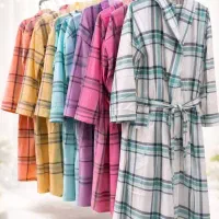 حوله تن پوش و استخری ابراهیمی یزدی دستمال های نخی