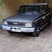 وانت مزدا دوکابین