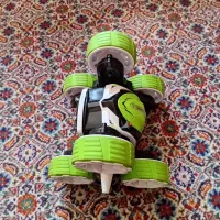ماشین کنترلی ۶ چرخ