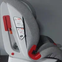 صندلی ماشین کودک