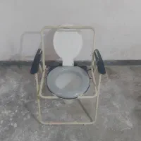 توالت فرنگی فلزی