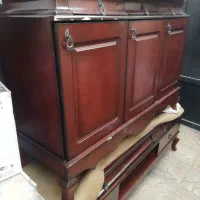 میز تلوزیون و کنسول همراه با آینه ی کنسول