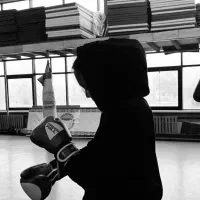آموزش کیک بوکس و دفاع شخصی MMA (بانوان،نجف‌آباد)