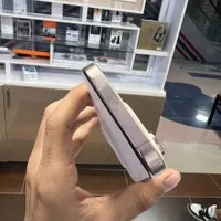اپل iPhone 16 Pro با حافظهٔ ۲۵۶ گیگابایت|موبایل|کرمانشاه, |دیوار