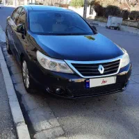 رنو لتیتود فول اپشن ۳۵۰۰ بی رنگ