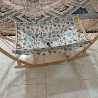 گهواره نوزاد سالم